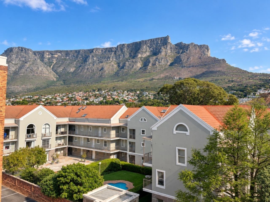 To Let 2 Bedroom Property for Rent in Gardens Western Cape